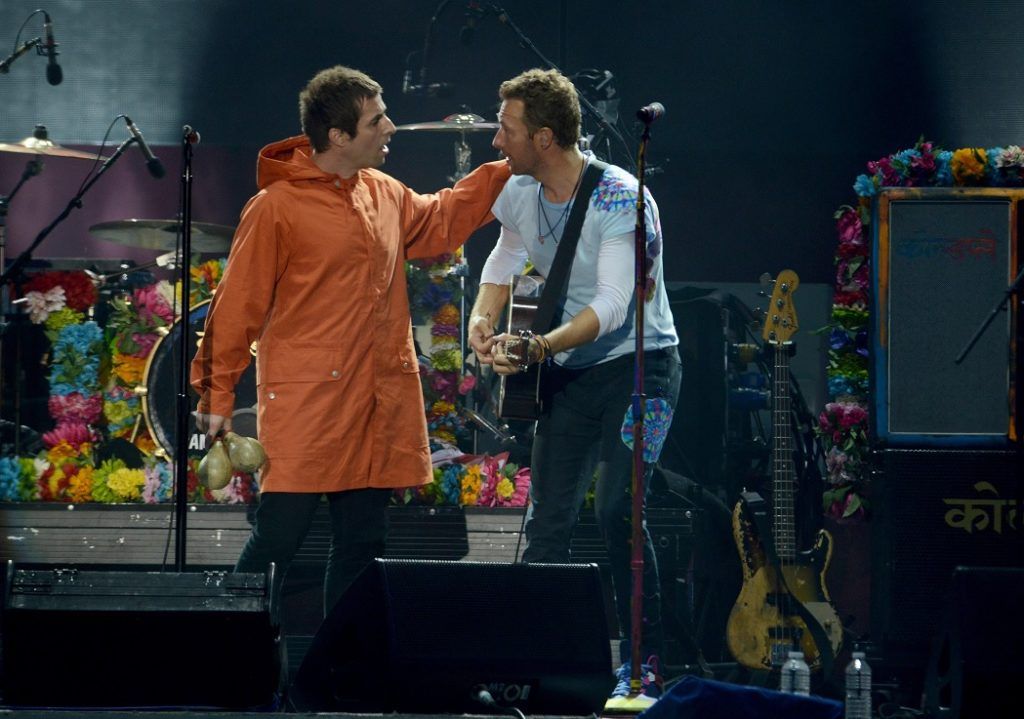 Coldplay toca Don’t Look Back In Anger de Oasis en Coldplay toca Don’t Look Back In Anger de Oasis en