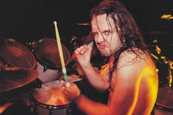 Ex-productor de Metallica: «Lars Ulrich fue “absolutamente inútil” durante la grabación de Ride The Lightning»