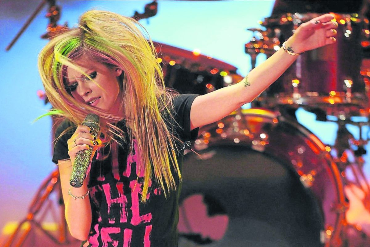 Avril Lavigne Machine Gun Kelly