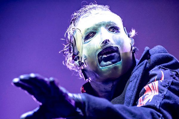 Corey Taylor dice que habrán sopresas geniales en el próximo concierto de Slipknot