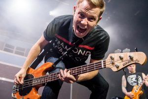 Joshua Woodward de A Day To Remember renuncia a la banda luego de varias acusaciones en su contra