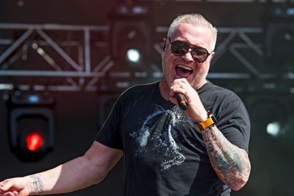 Steve Hardwell de Smash Mouth se retira de la música