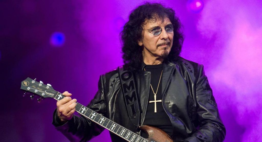 Tony Iommi dice que podrian haber mas shows de Black Sabbath