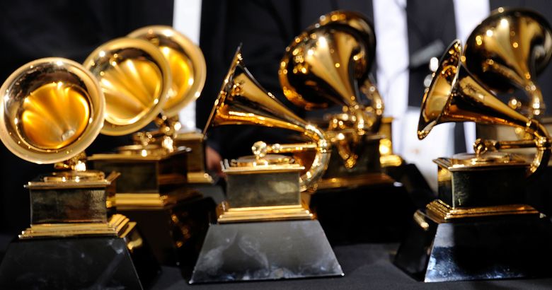 ¡Los premios Grammy 2022 oficialmente está pospuesto!
