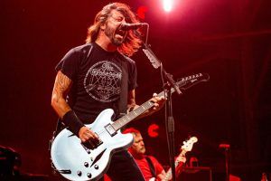 Foo Fighters lanza su nueva canción thrash metal llamada "March Of The Insane"