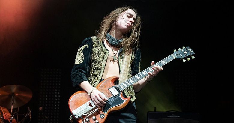 Jake Kiszka, guitarrista de Greta Van Fleet, es hospitalizado por neumonía