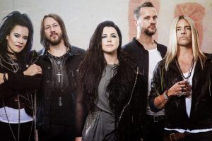 Jen Majura aclara su salida de Evanescence: "Nada de esto fue decisión mía"
