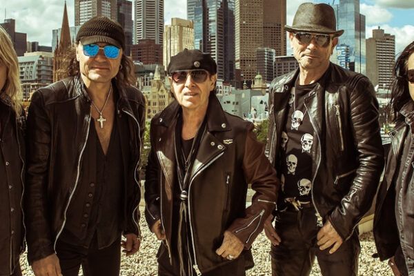 Scorpions decidió cambiar la letra de "Wind Of Change" porque "romantizaba a Rusia"