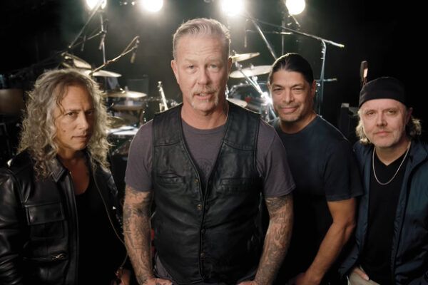 Metallica crea un curso donde te enseñarán a tocar las canciones de la banda y más