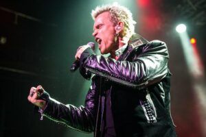 Billy Idol lanza nuevo EP, The Cage